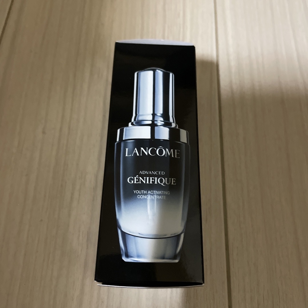 LANCOME ジェニフィック アドバンスト N 美容液 30ml コスメ/美容のスキンケア/基礎化粧品(美容液)の商品写真