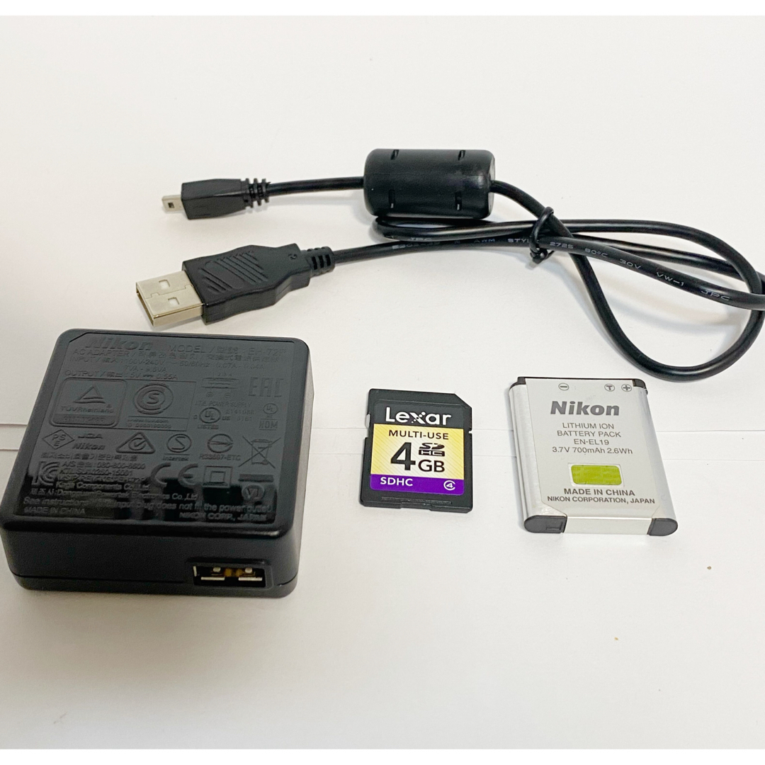 Nikon coolpix S3700 ニコン デジタルカメラ Wi-Fi機能 カメラ Nikon coolpix S3700 ニコン デジタルカメラ Wi-Fi機能 カメラ
