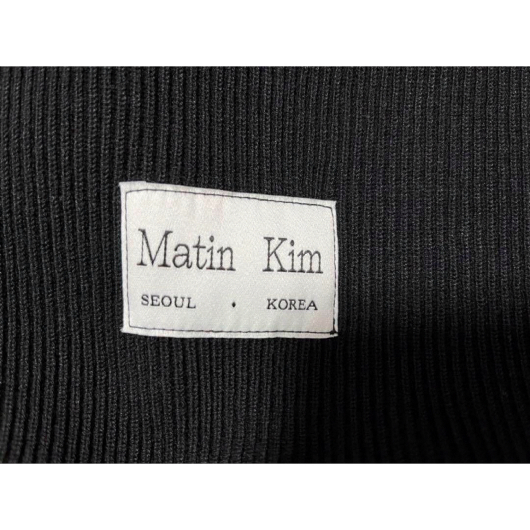 【新作】matin kim マーティンキム　ニット　ブラック レディースのトップス(ニット/セーター)の商品写真