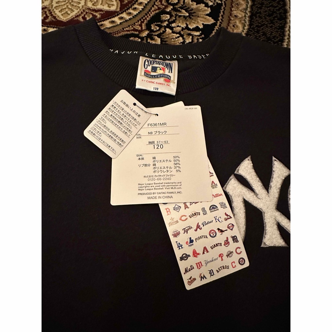 MLB(メジャーリーグベースボール)のMLB ニューヨークヤンキース　裏起毛トレーナー　120 キッズ/ベビー/マタニティのキッズ服男の子用(90cm~)(Tシャツ/カットソー)の商品写真