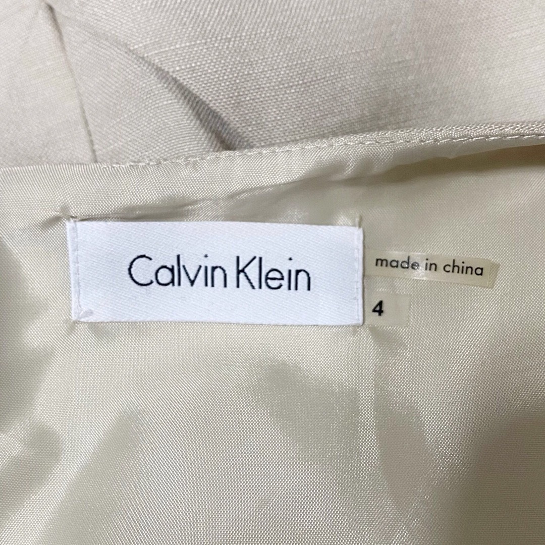 Calvin Klein(カルバンクライン)の【Calvin Klein】 タグ付き  Vネックワンピース レディースのワンピース(ひざ丈ワンピース)の商品写真