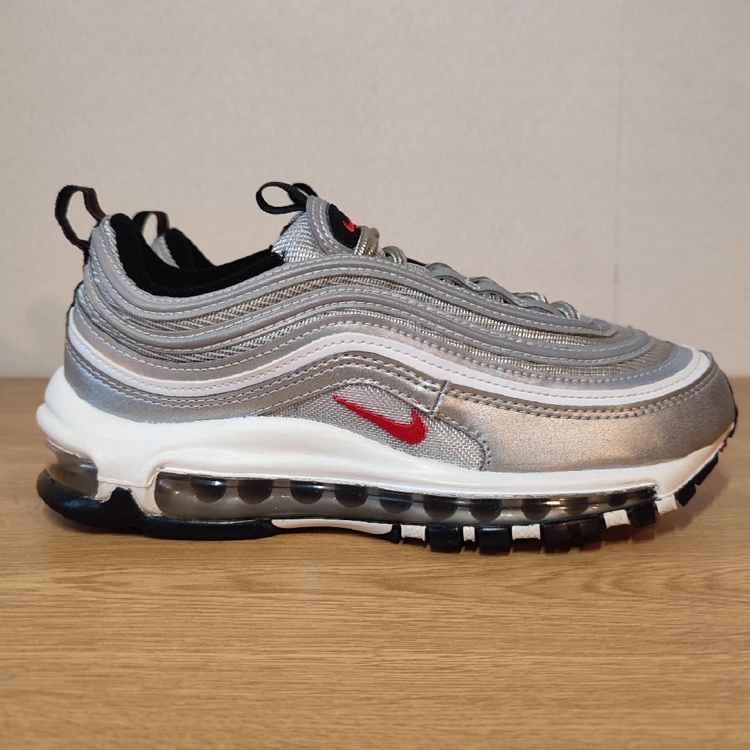 NIKE(ナイキ)の箱付 NIKE W AIR MAX 97 OG "Silver Bullet" レディースの靴/シューズ(スニーカー)の商品写真