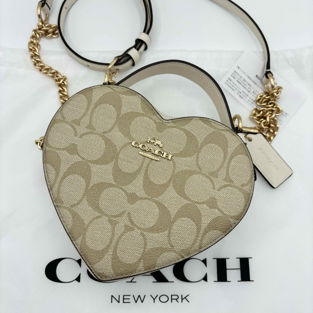 【COACH☆新品】ハート クロスボディ・シグネチャー キャンバス！カーキ！レディース