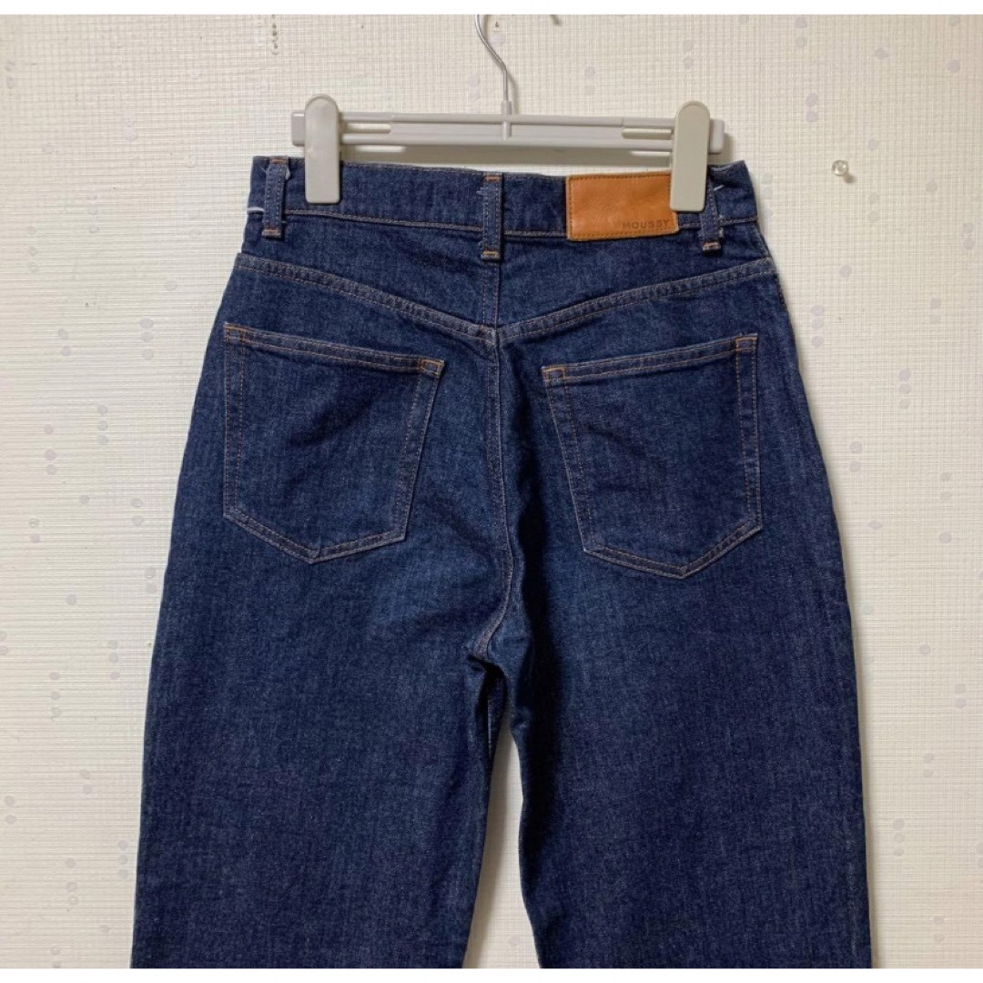 moussy(マウジー)のMOUSSY  PLAIN JEANS STRAIGHT (27) マウジー レディースのパンツ(デニム/ジーンズ)の商品写真