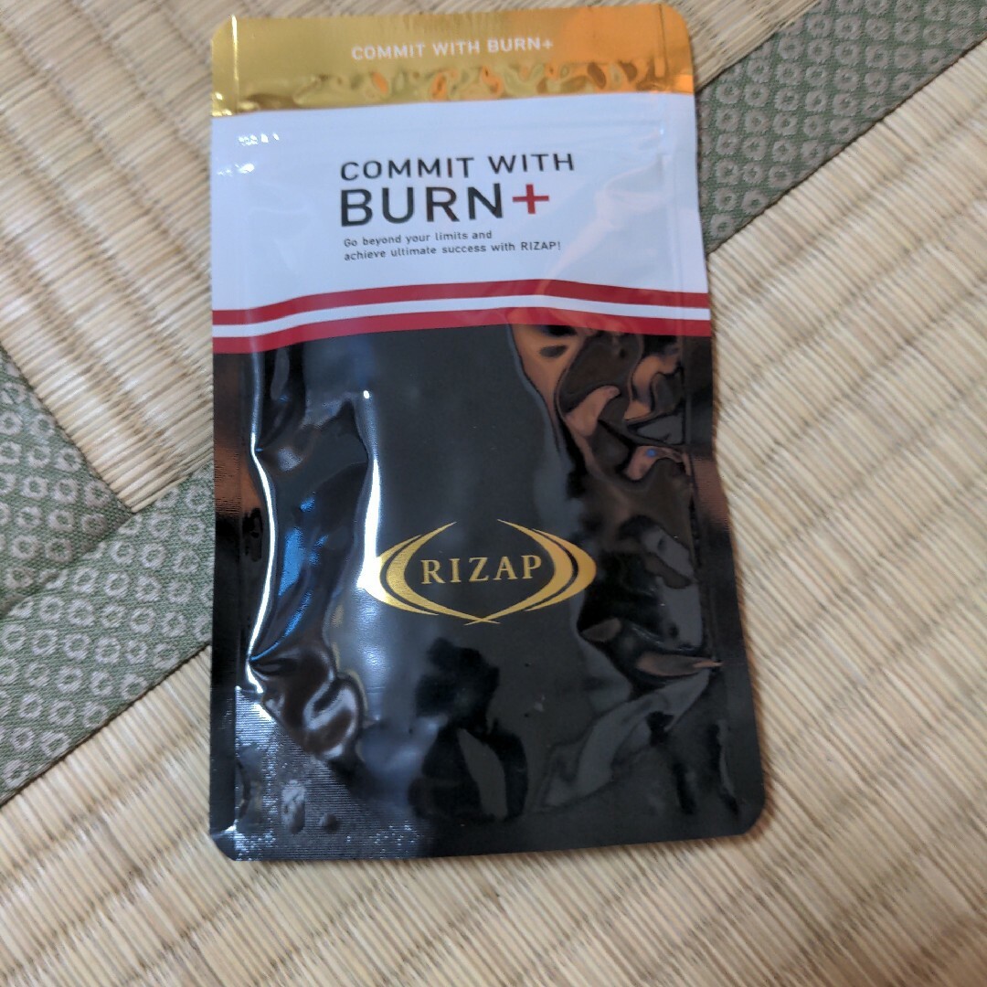 RIZAP(ライザップ)のRIZAP BURN +  ライザップ  バーンプラス コスメ/美容のダイエット(ダイエット食品)の商品写真