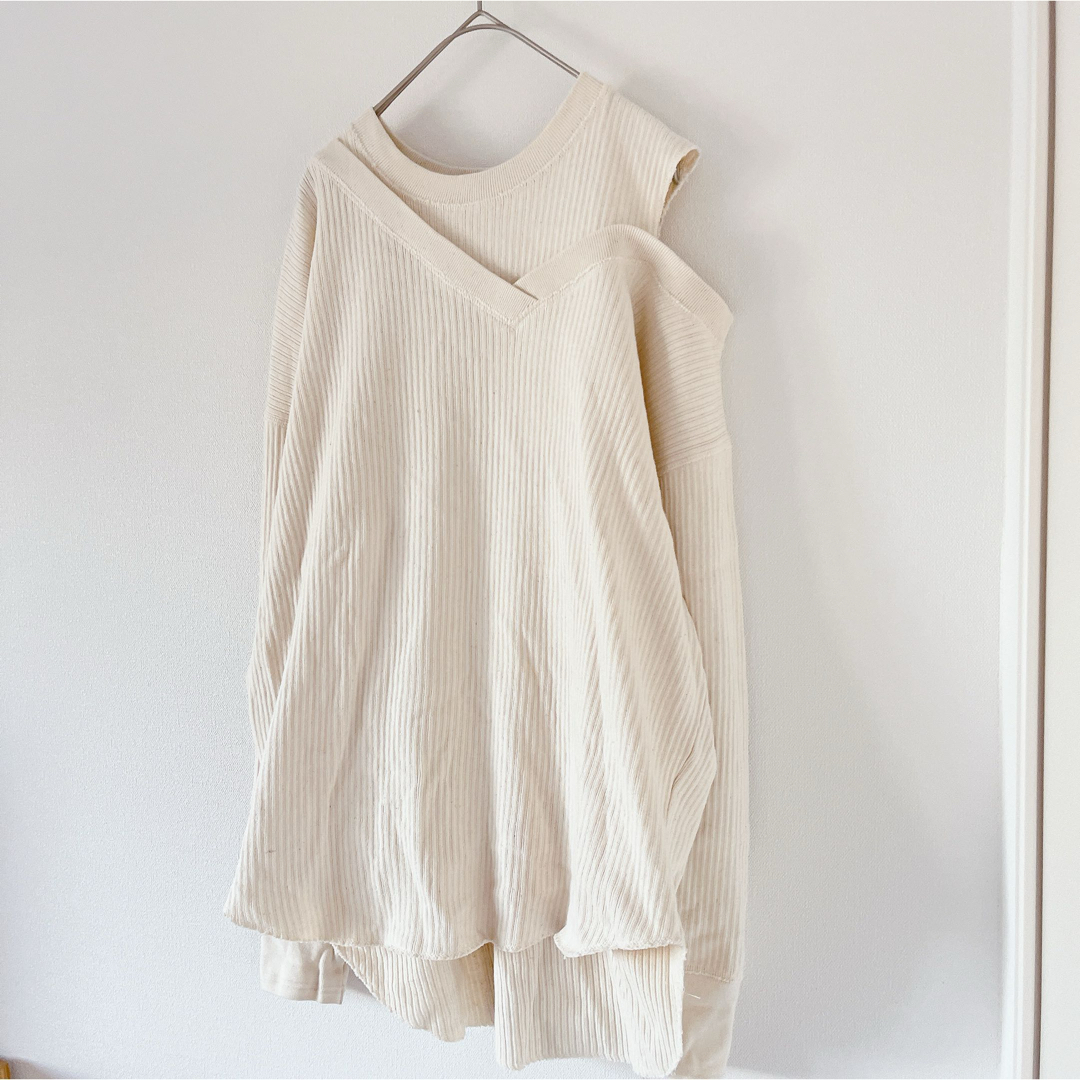 Ameri VINTAGE(アメリヴィンテージ)の最終値下げ【CLANE】ASYMMETRY SHOULDER POINT TOP レディースのトップス(カットソー(長袖/七分))の商品写真