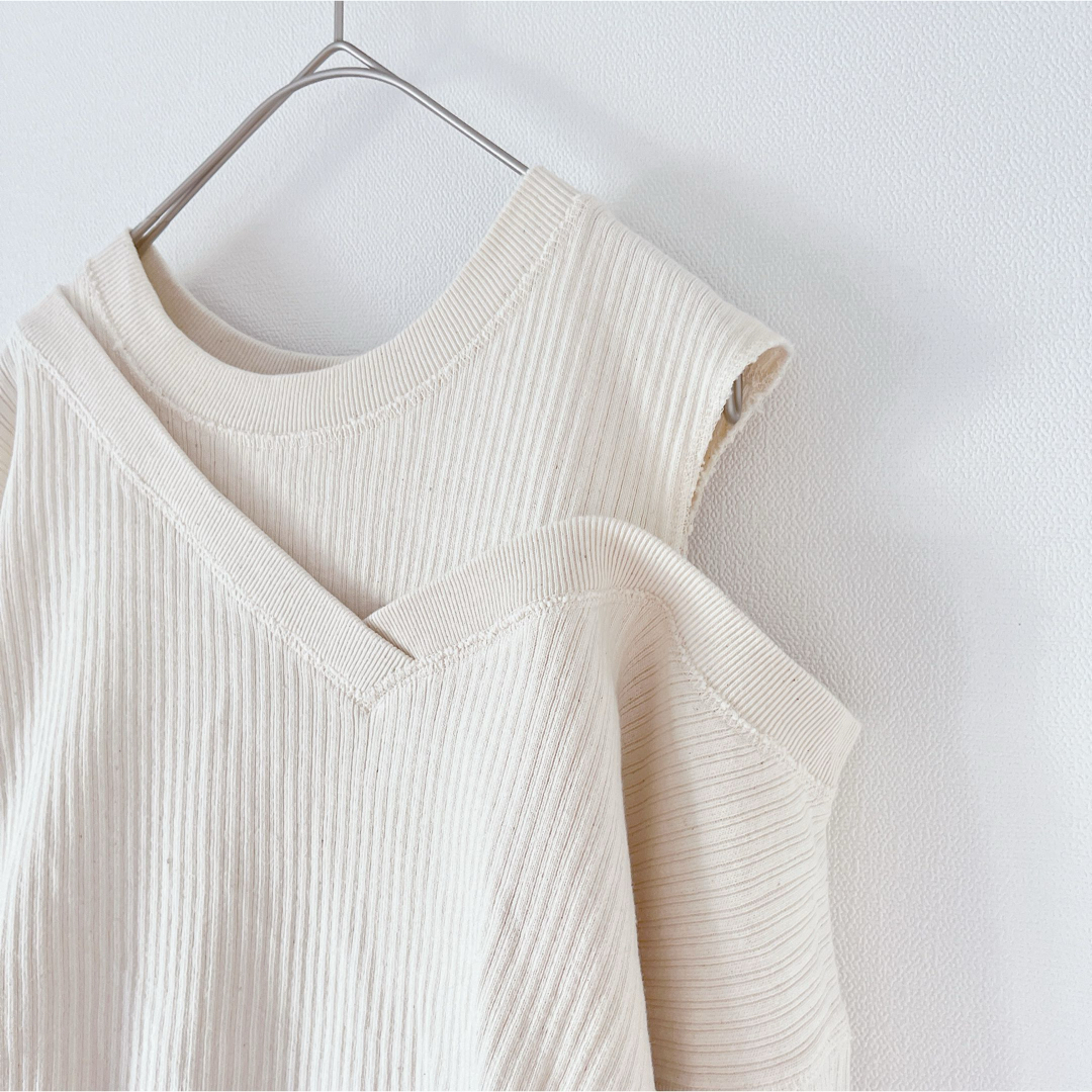 Ameri VINTAGE(アメリヴィンテージ)の最終値下げ【CLANE】ASYMMETRY SHOULDER POINT TOP レディースのトップス(カットソー(長袖/七分))の商品写真