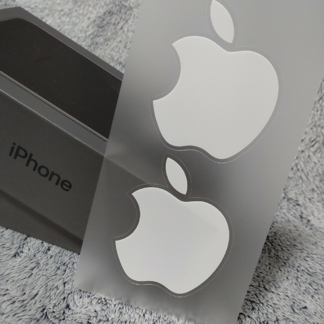 iPhone(アイフォーン)のApple社　公式 ステッカー スマホ/家電/カメラのスマホアクセサリー(iPhoneケース)の商品写真