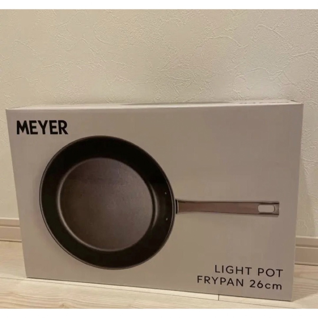 MEYER(マイヤー)のマイヤー　フライパン　26センチ　新品未開封 インテリア/住まい/日用品のキッチン/食器(鍋/フライパン)の商品写真