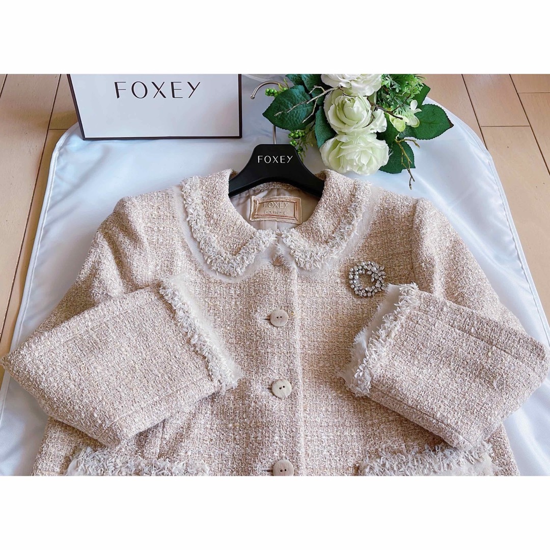 FOXEY(フォクシー)のFOXEY 24万チャンピオン高級ツィートスカートスーツ38 極美品　Rene レディースのフォーマル/ドレス(スーツ)の商品写真