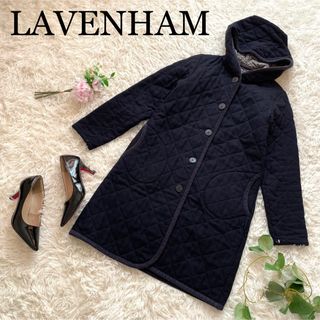 ラベンハム(LAVENHAM)の【イギリス製】ラベンハム　ウールキルティングコート　フード　ネイビー(ロングコート)