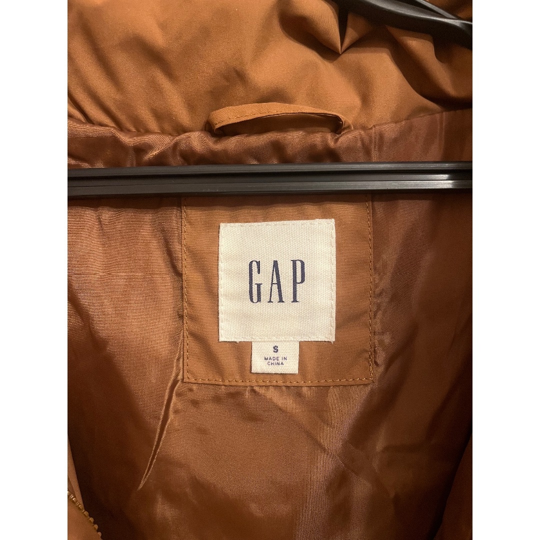 GAP(ギャップ)のGAPダウンジャケット レディースのジャケット/アウター(ダウンジャケット)の商品写真