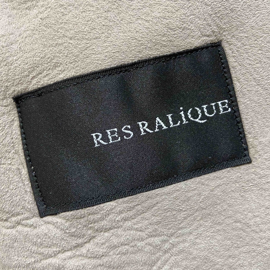 Max Mara(マックスマーラ)の꧁ RES RALiQUE 最高級リアルムートン 2WAYノーカラーコート レディースのジャケット/アウター(ムートンコート)の商品写真