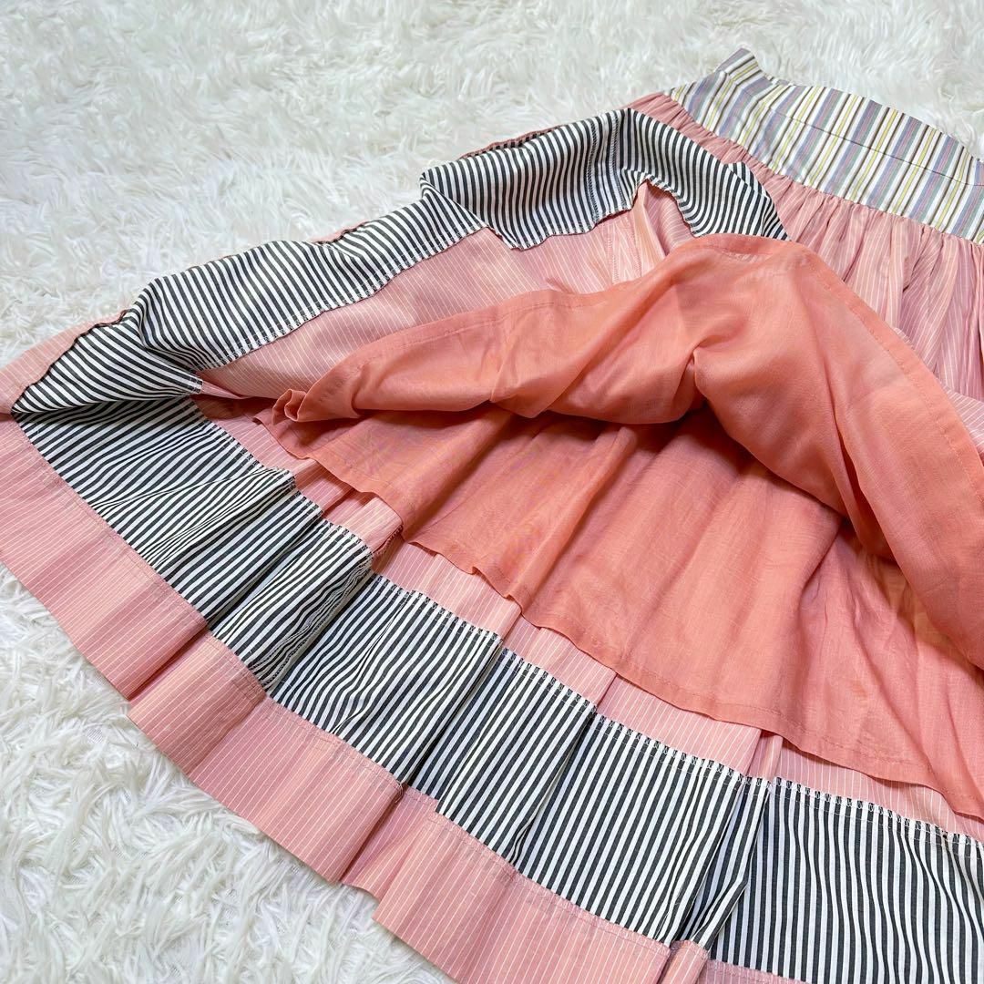 Vivienne Westwood(ヴィヴィアンウエストウッド)のヴィヴィアンウエストウッド　ストライプフレアスカート　オーブボタン　ピンク レディースのスカート(ロングスカート)の商品写真