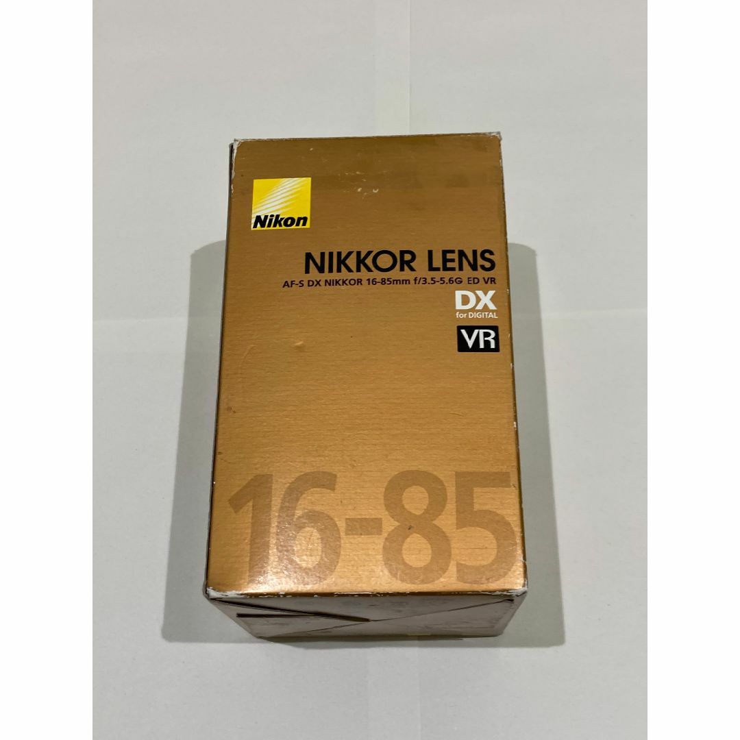 Nikon(ニコン)のNikon  AF-S DX NIKKOR 16-85mm f/3.5-5.6 スマホ/家電/カメラのカメラ(レンズ(ズーム))の商品写真