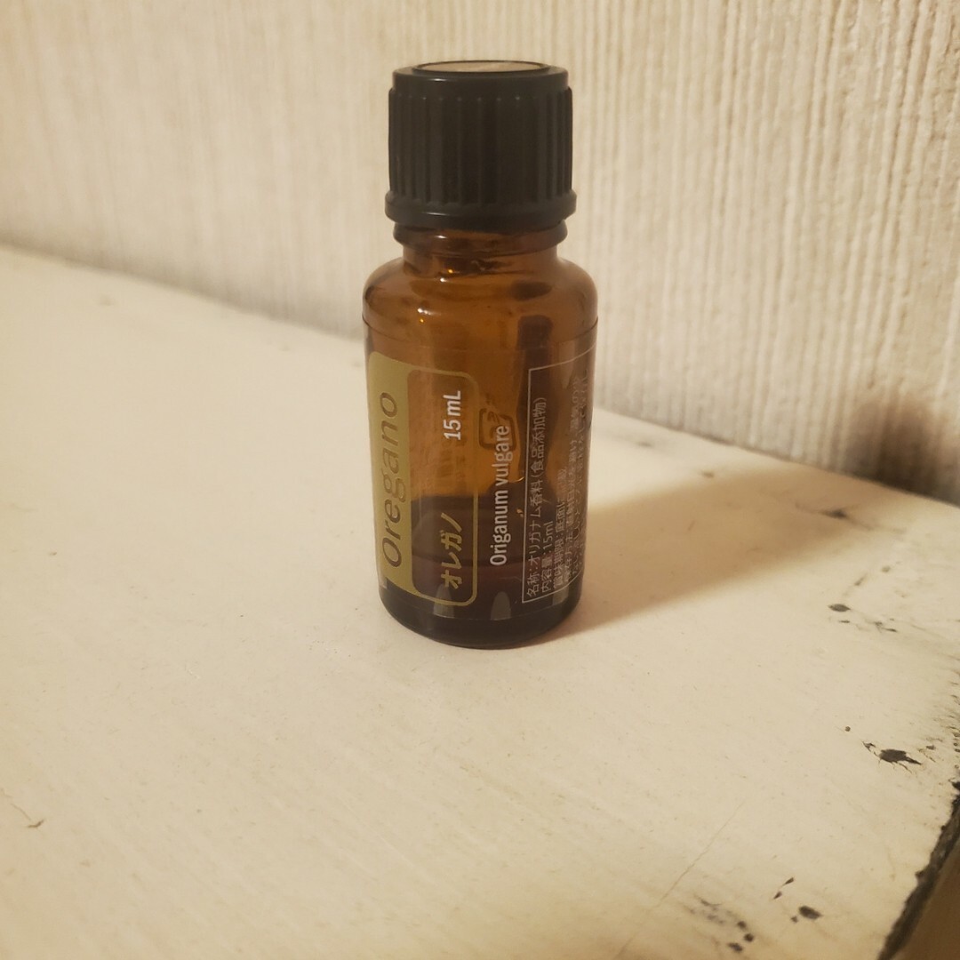 doTERRA(ドテラ)のdoTERRA ドテラ オレガノ エッセンシャルオイル コスメ/美容のリラクゼーション(エッセンシャルオイル（精油）)の商品写真