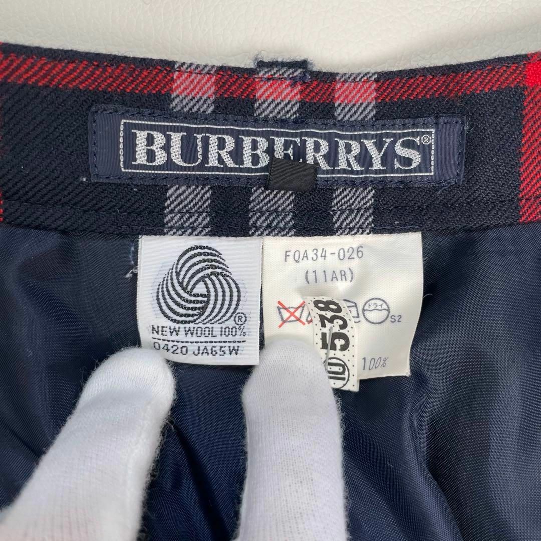 BURBERRY(バーバリー)のバーバリー ノバチェック ウール パンツ ネイビー　38サイズ レディースのパンツ(カジュアルパンツ)の商品写真