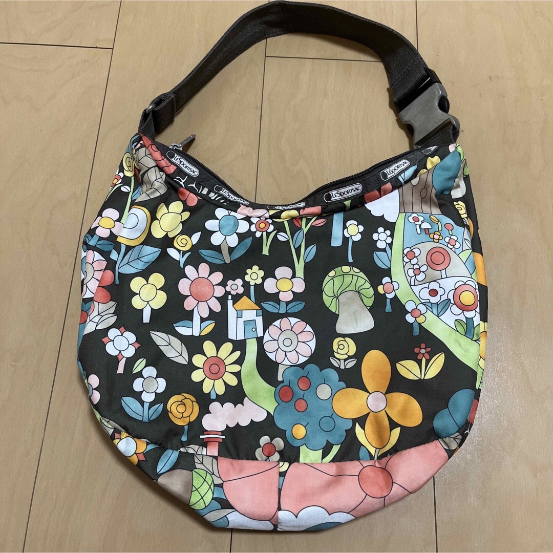 LeSportsac(レスポートサック)のLesportsac レディース　バッグ　手提げかばん レディースのバッグ(ハンドバッグ)の商品写真