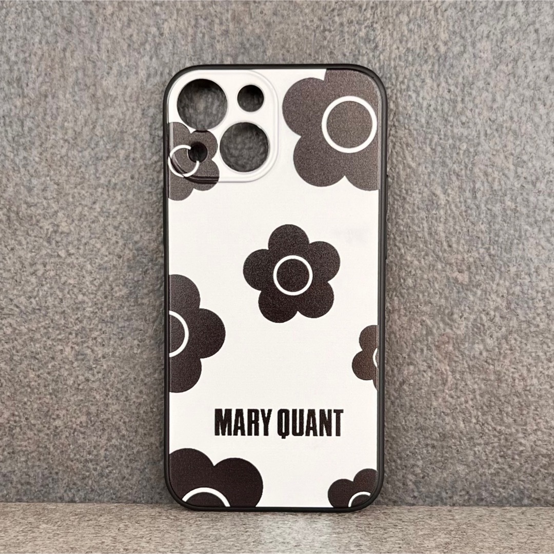 MARY QUANT(マリークワント)のiPhone15 マリークワント  デイジー柄  モバイルケース  マリクワ スマホ/家電/カメラのスマホアクセサリー(iPhoneケース)の商品写真