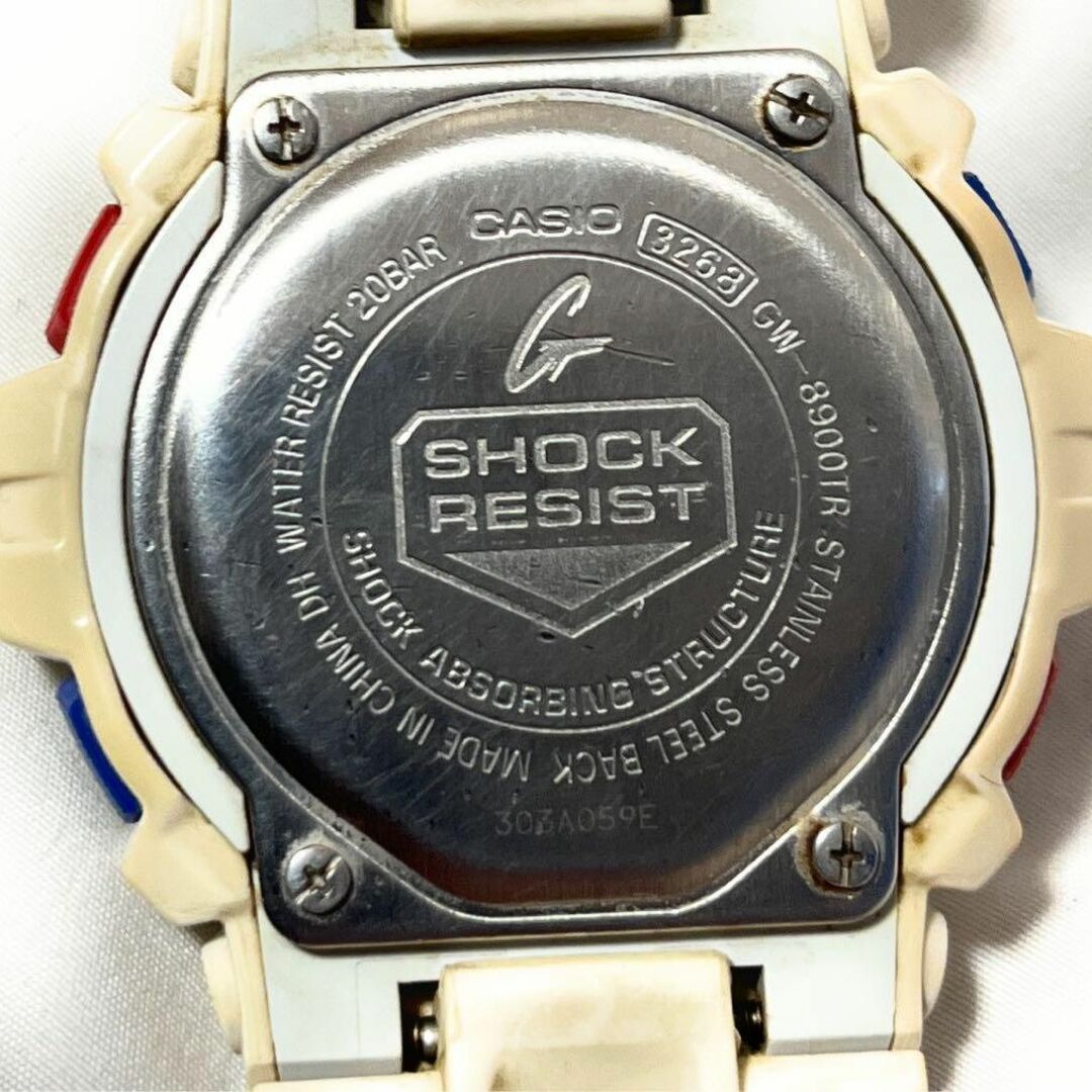 G-SHOCK(ジーショック)のカシオ G-SHOCK GW-8900TR ホワイト トリコロール 電波ソーラー メンズの時計(腕時計(デジタル))の商品写真