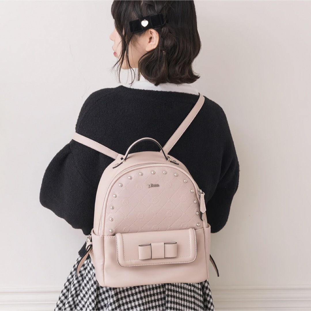 piumモノグラムスタッズミニリュックの通販 by いちごのケーキs piumモノグラムスタッズミニリュックの通販 by いちごのケーキs