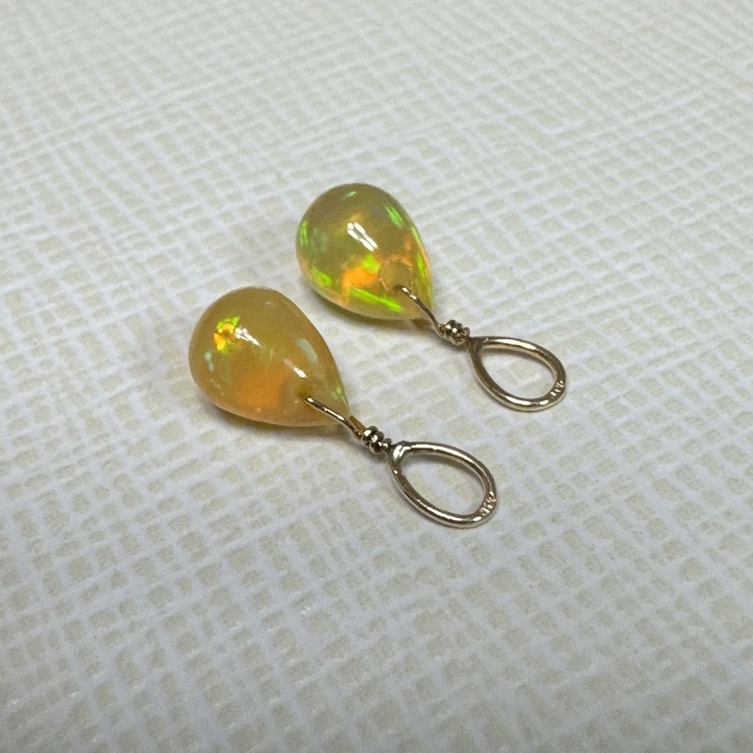 cui-cui(キュイキュイ)のK10 オパールチャーム  レディースのアクセサリー(ピアス)の商品写真