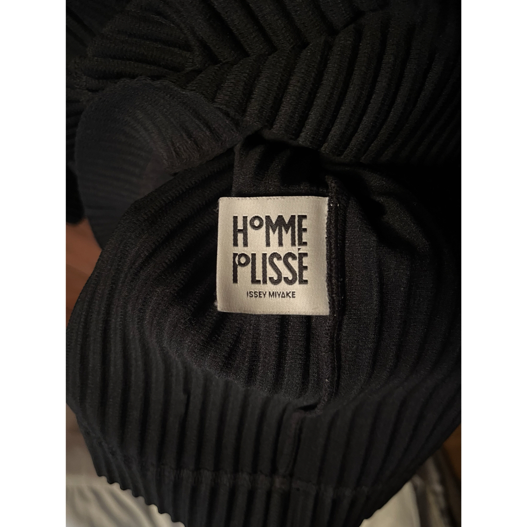 ISSEY MIYAKE(イッセイミヤケ)のイッセイミヤケ HOMME PLISSE メンズのジャケット/アウター(ノーカラージャケット)の商品写真