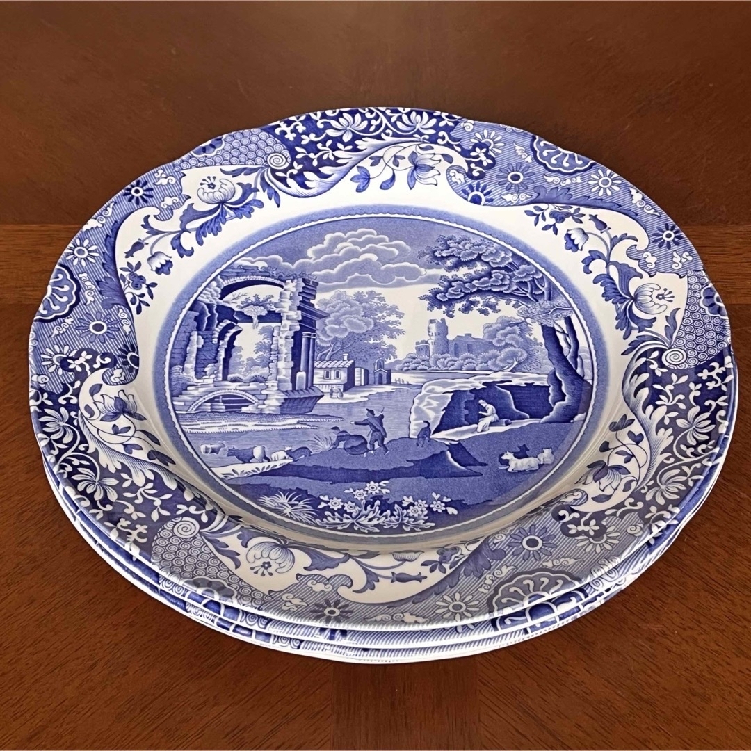 美品】英国製 スポード ☆ブルーイタリアン☆ディナー皿 2枚の 美品】英国製 スポード ☆ブルーイタリアン☆ディナー皿 2枚の