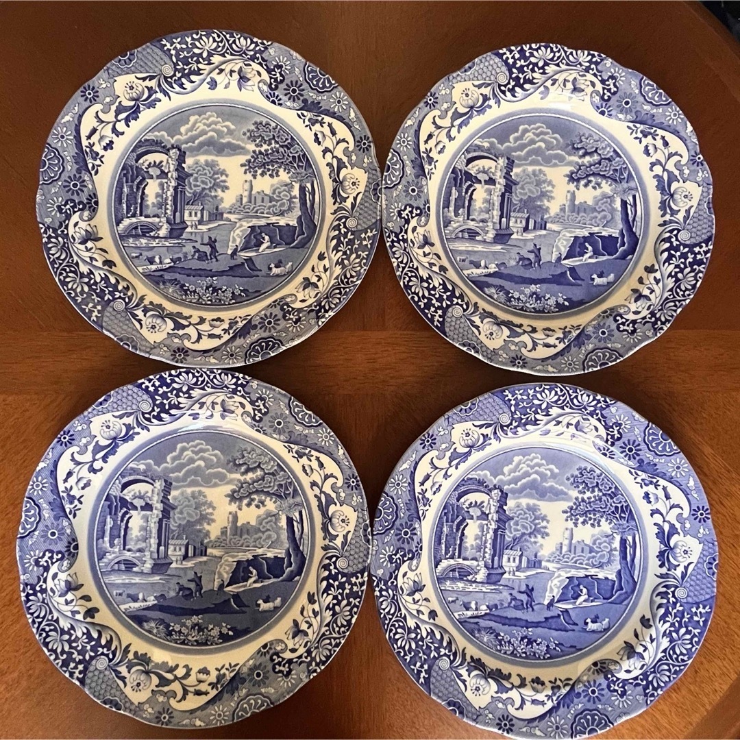 美品】英国製 スポード ☆ブルーイタリアン☆ディナー皿 2枚の 美品】英国製 スポード ☆ブルーイタリアン☆ディナー皿 2枚の