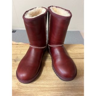 新品未使用 UGG クラシック ショートブーツ 22cm (ブーツ)