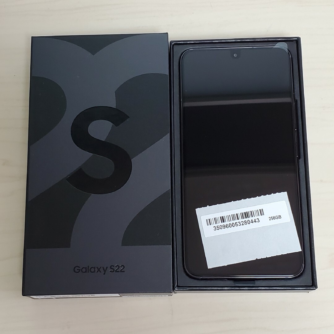 顔指紋認証スマートフォン特徴au SCG13 Galaxy S22 8GB 256GB ファントムブラック