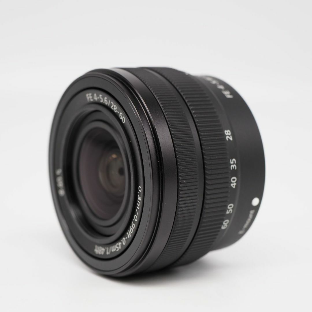 SONY(ソニー)の■ほぼ新品■ SONY FE 28-60mm F4-5.6 SEL2860 スマホ/家電/カメラのカメラ(レンズ(ズーム))の商品写真
