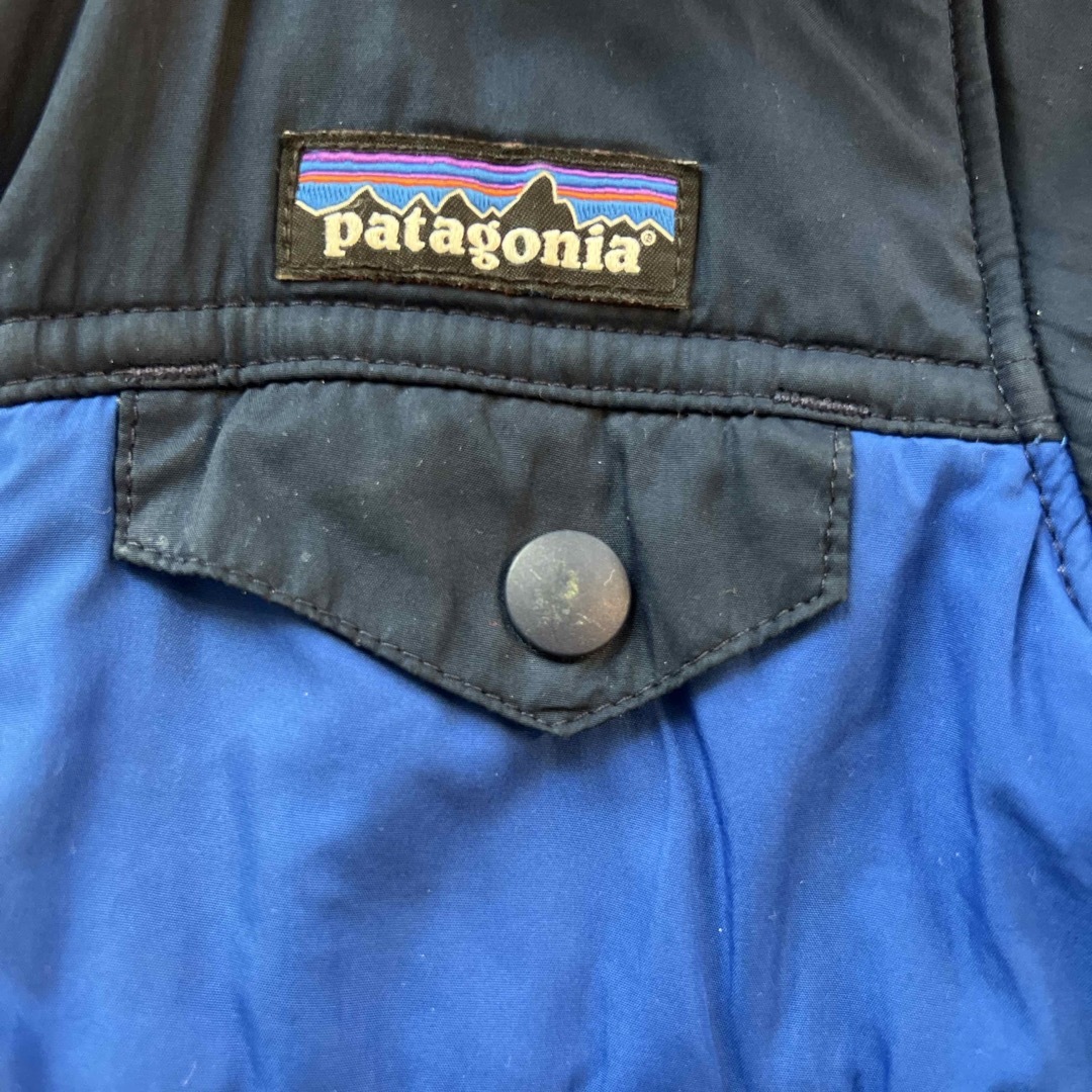 patagonia(パタゴニア)のパタゴニアPatagoniaリバーシブルボアジャケット2T キッズ/ベビー/マタニティのベビー服(~85cm)(ジャケット/コート)の商品写真