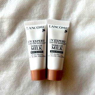 ランコム(LANCOME)の★LANCOME★UV エクスペール　トーン　アップ　ローズ／10ml × 2本(化粧下地)