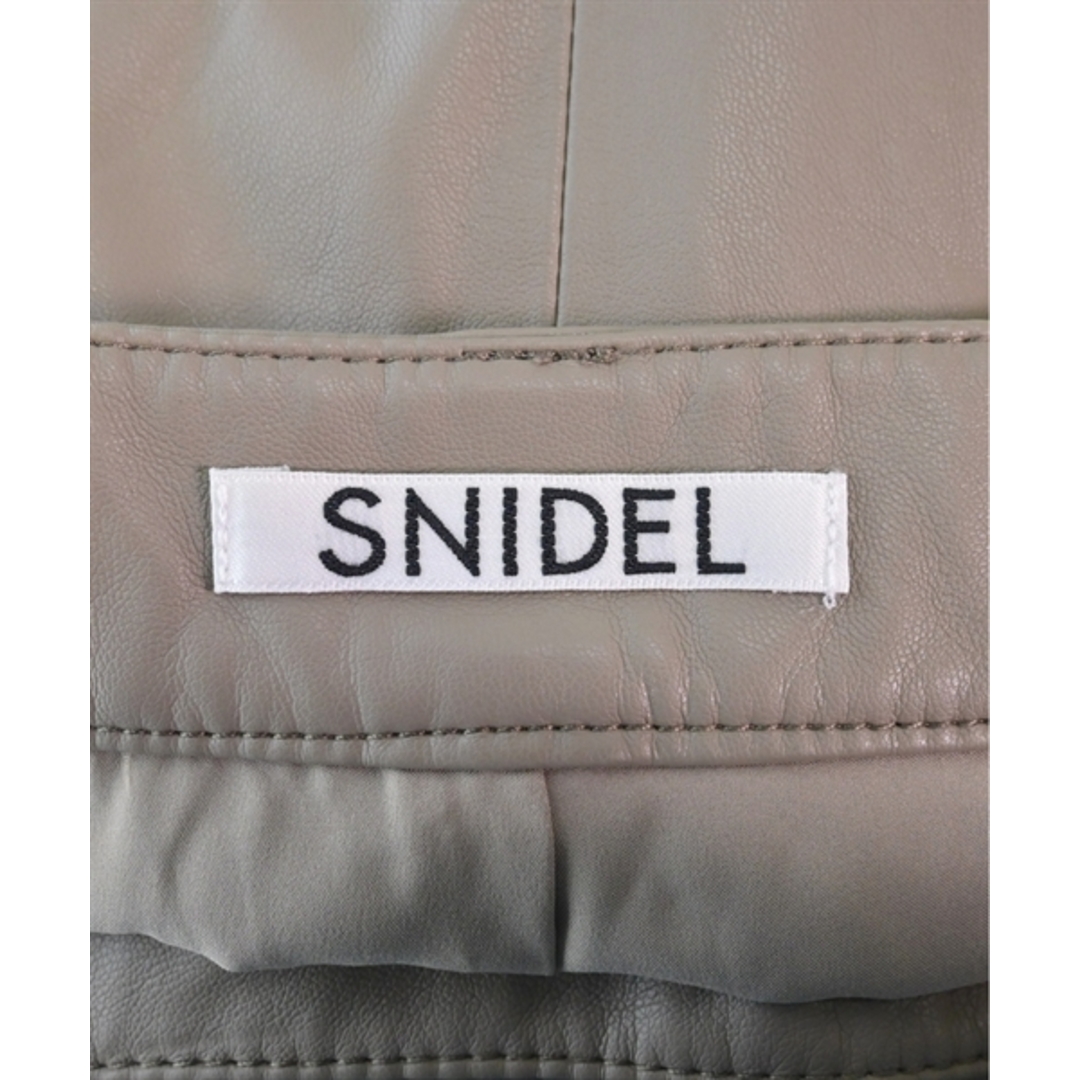 SNIDEL(スナイデル)のSNIDEL スナイデル ショートパンツ 0(S位) グレーベージュ 【古着】【中古】 レディースのパンツ(ショートパンツ)の商品写真