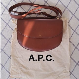 アーペーセー(A.P.C)のAPCショルダーバッグ(ショルダーバッグ)