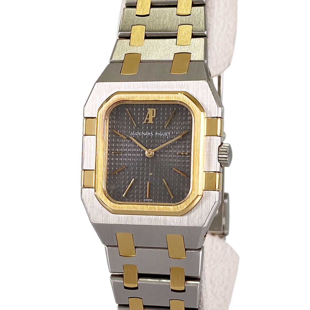 AUDEMARS PIGUET(オーデマピゲ)のオーデマ・ピゲ ロイヤルオーク スクエア 6009 レディース 腕時計 レディースのファッション小物(腕時計)の商品写真