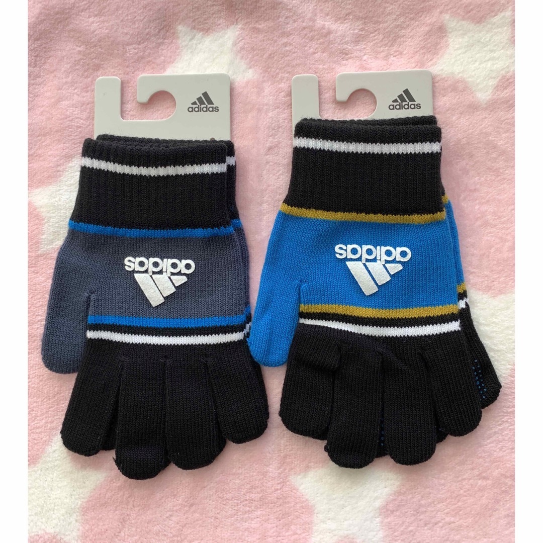 adidas(アディダス)のadidas 手袋2つセットで！ キッズ/ベビー/マタニティのこども用ファッション小物(手袋)の商品写真