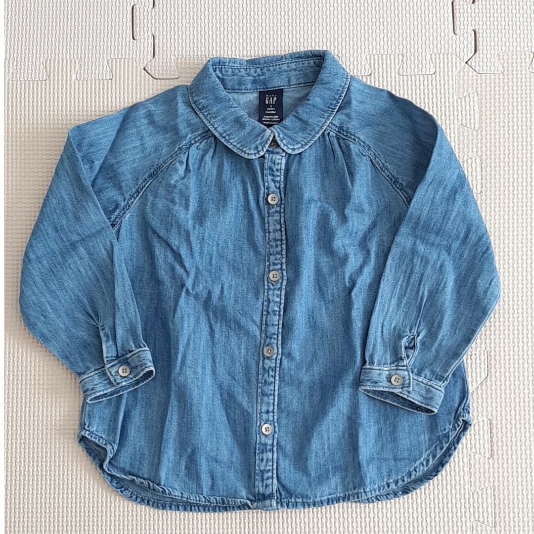 babyGAP(ベビーギャップ)のbabyGAP デニムブラウス　95センチ キッズ/ベビー/マタニティのキッズ服女の子用(90cm~)(ブラウス)の商品写真