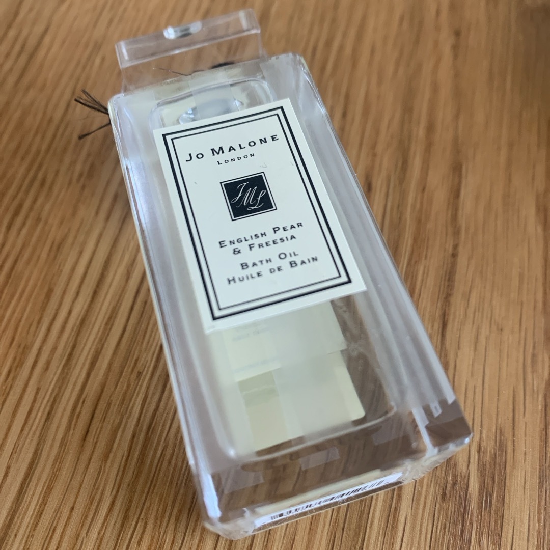 Jo Malone(ジョーマローン)のバスオイル　ジョー　マローン コスメ/美容のボディケア(入浴剤/バスソルト)の商品写真