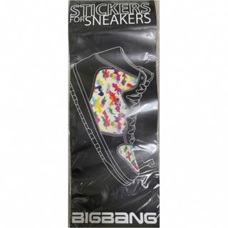 ビッグバン(BIGBANG)の未開封新品 BIGBANG スニーカー ステッカー ツアーグッズ(アイドルグッズ)