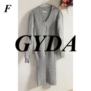 ジェイダ(GYDA)のジェイダ GYDA Vネック ニットワンピース(ミニワンピース)