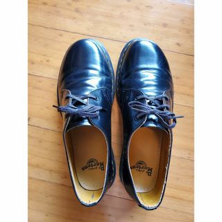 【美品】Dr.Marten QUAD PATENT LAMPER 3ホールUK8patent