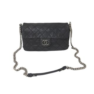 シャネル(CHANEL)のCHANEL シャネル ショルダーバッグ チェーンショルダー クルーズライン 17番台 ブラック シルバー金具 良品 中古 59251(ハンドバッグ)