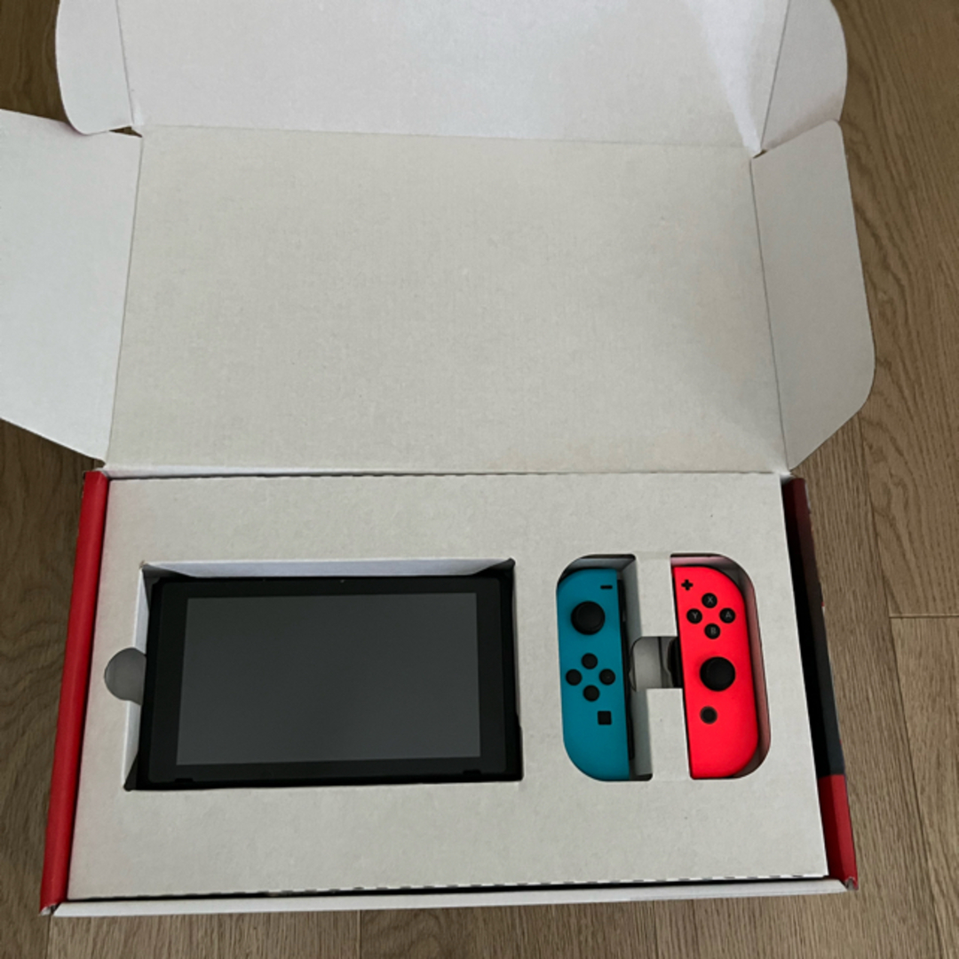 Nintendo Switch(ニンテンドースイッチ)のなしゅう専用 エンタメ/ホビーのゲームソフト/ゲーム機本体(家庭用ゲーム機本体)の商品写真