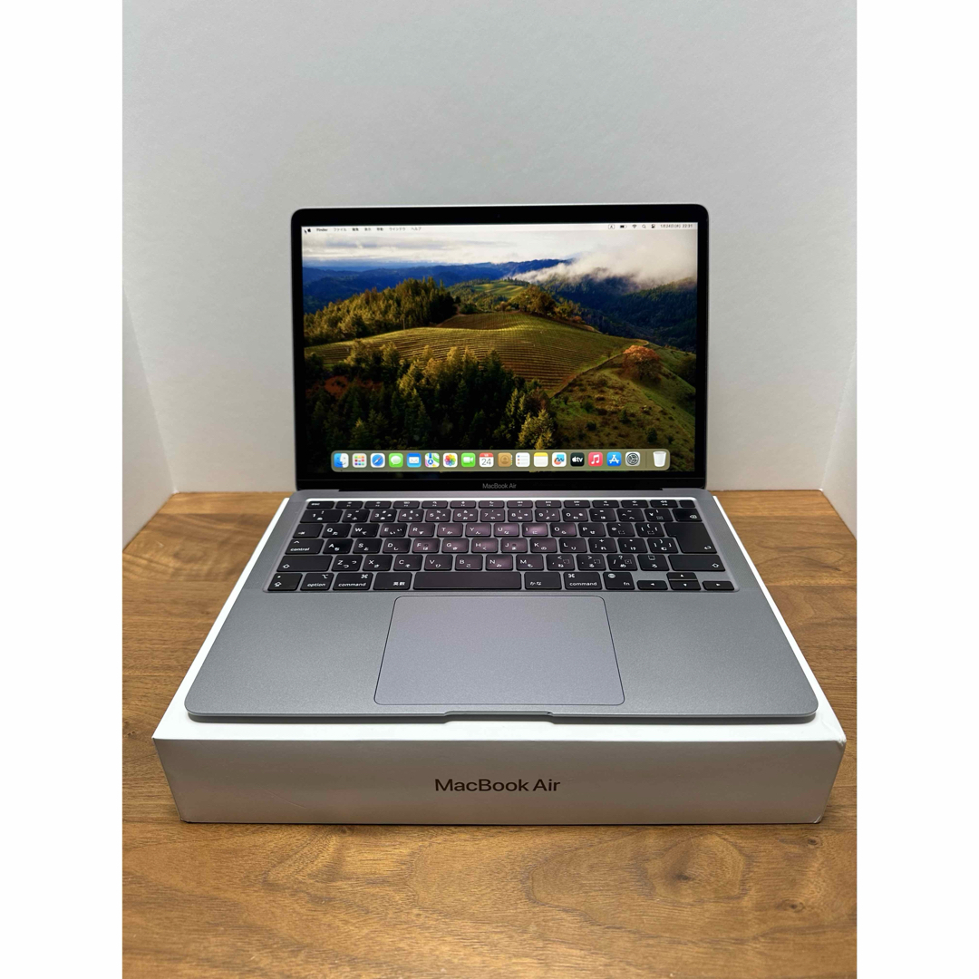 美品❗️MacBook Pro 2020 M1チップ　スペースグレイ