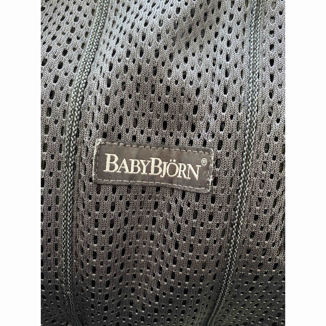 BABYBJORN(ベビービョルン)の【美品】ベビービョルン抱っこ紐(ONE KAIAir) キッズ/ベビー/マタニティの外出/移動用品(抱っこひも/おんぶひも)の商品写真