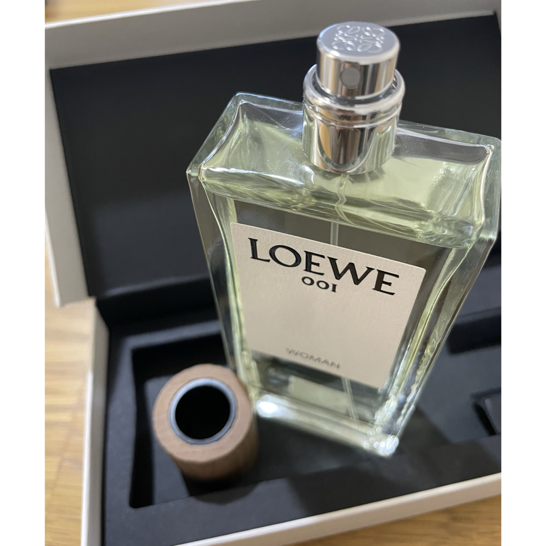 LOEWE(ロエベ)のロエベ　LOEWE 香水　001  100ml コスメ/美容の香水(香水(女性用))の商品写真