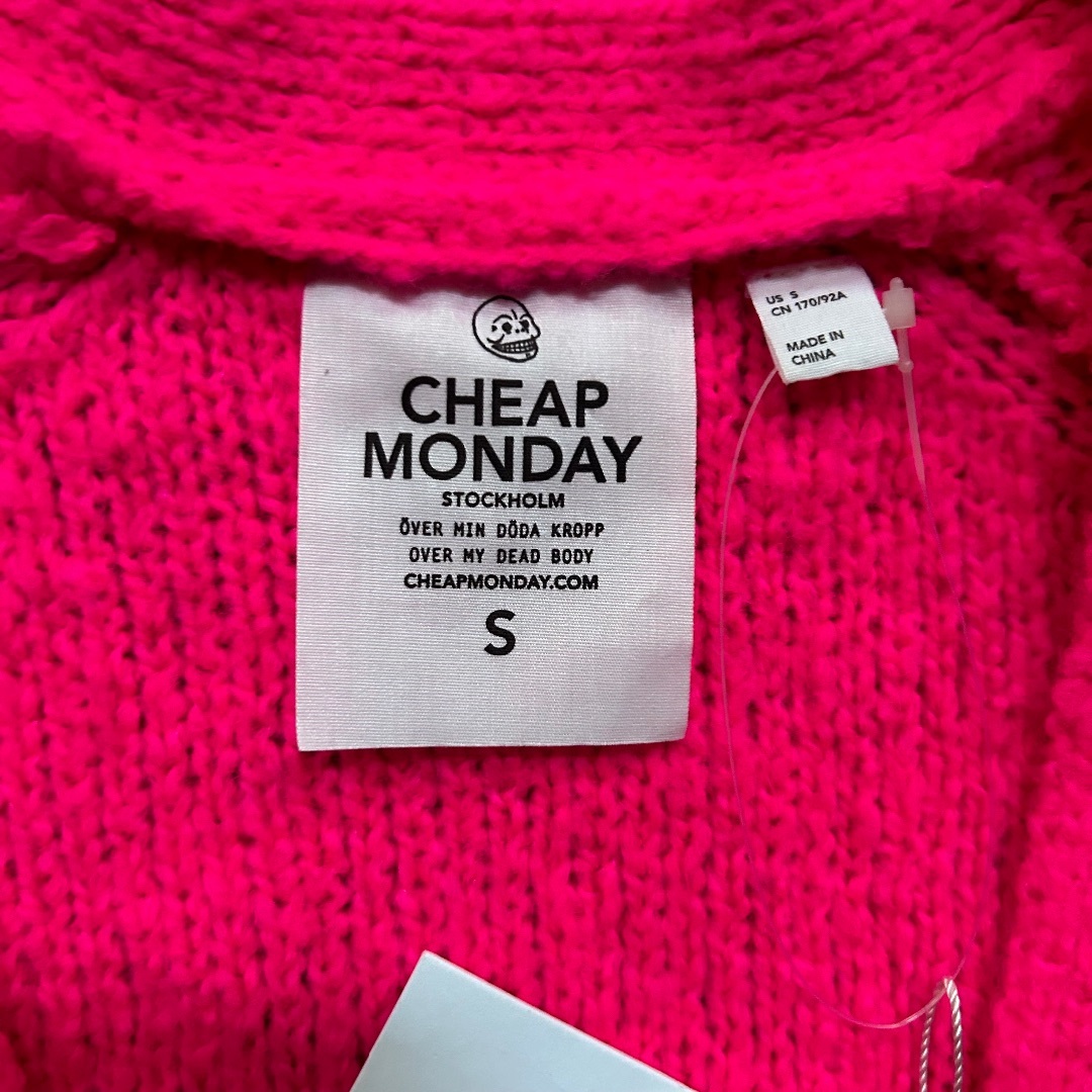 CHEAP MONDAY(チープマンデー)のCHEAP MONDAY チープマンデー ローゲージカーディガン ピンク メンズのトップス(カーディガン)の商品写真
