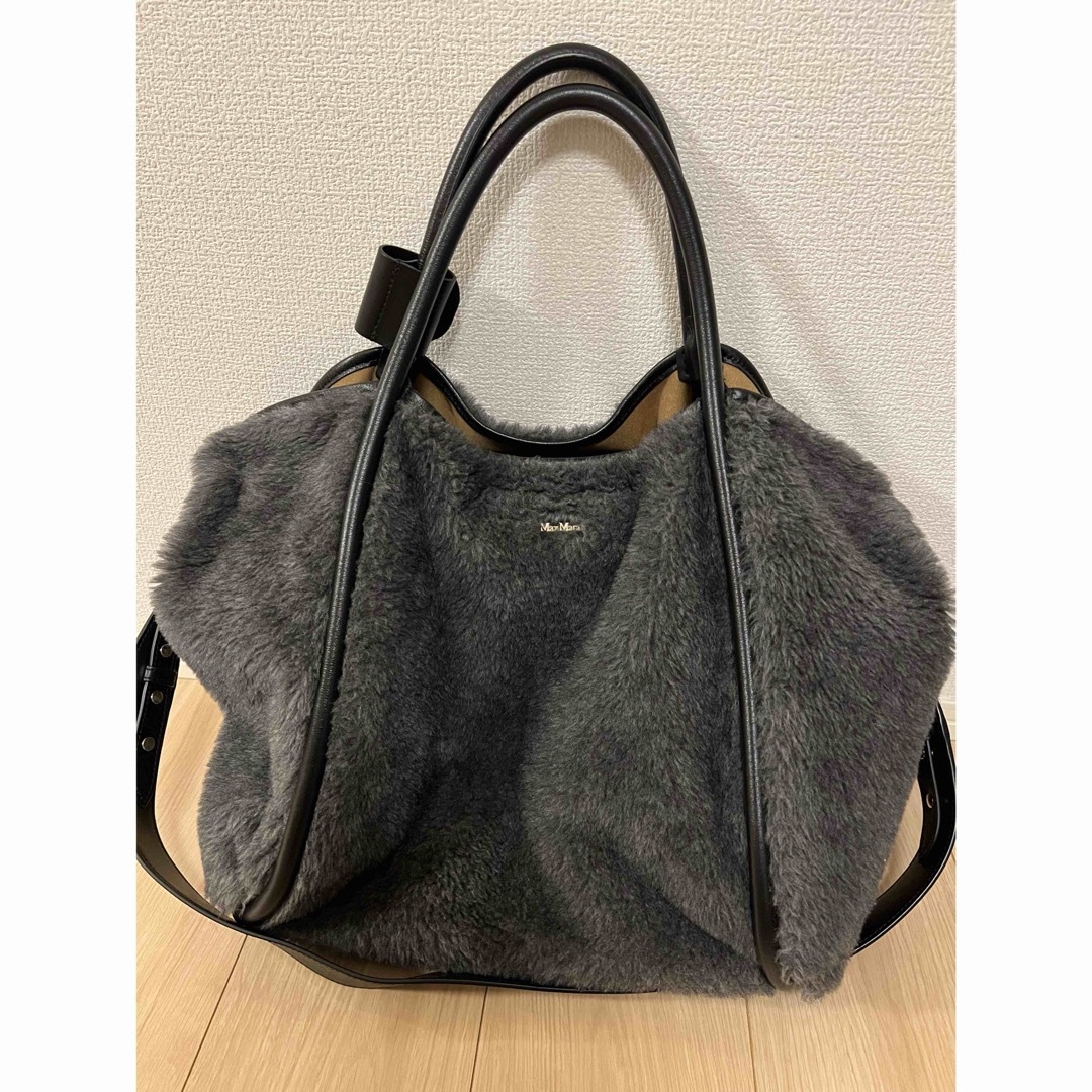 レディースmaxmara マックスマーラ　テディベア　バッグ